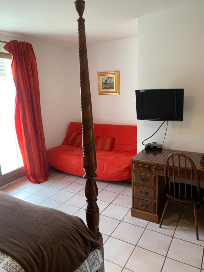 Bed and Breakfast Le Saint-Hilaire Exterior foto