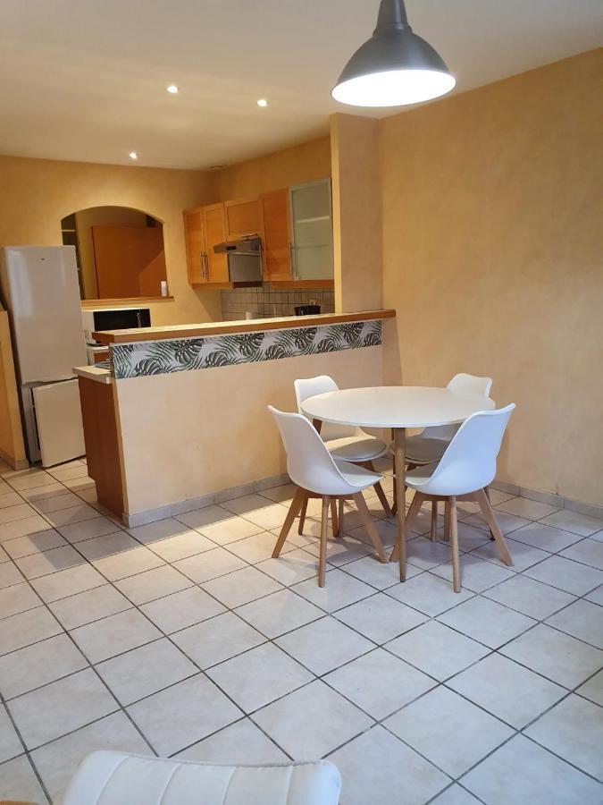 Bed and Breakfast Le Saint-Hilaire Exterior foto
