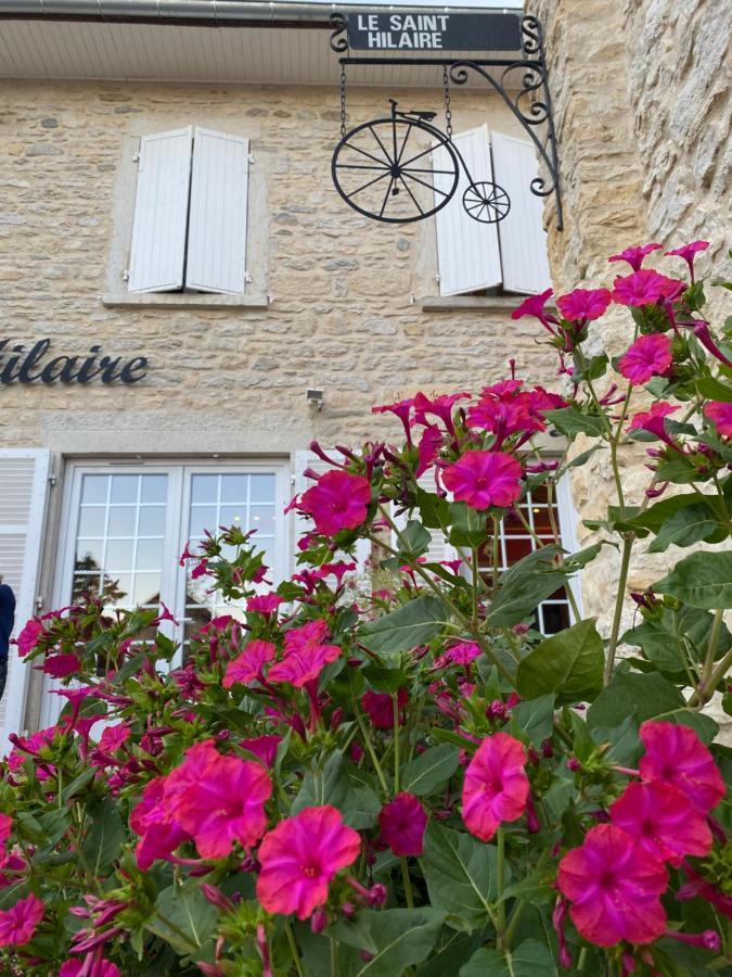 Bed and Breakfast Le Saint-Hilaire Exterior foto